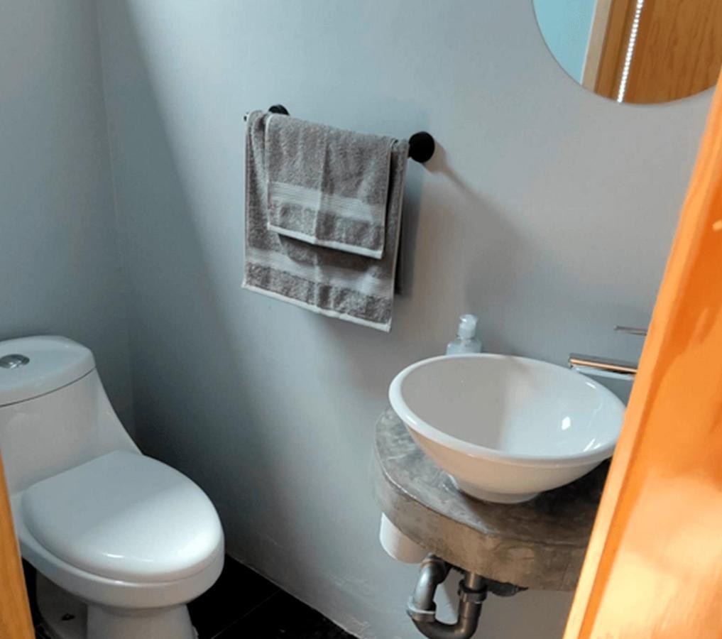 Habitaciones Privadas Con Bano Propio En Una Zona Segura Y Centrica De Guadalajara. Εξωτερικό φωτογραφία