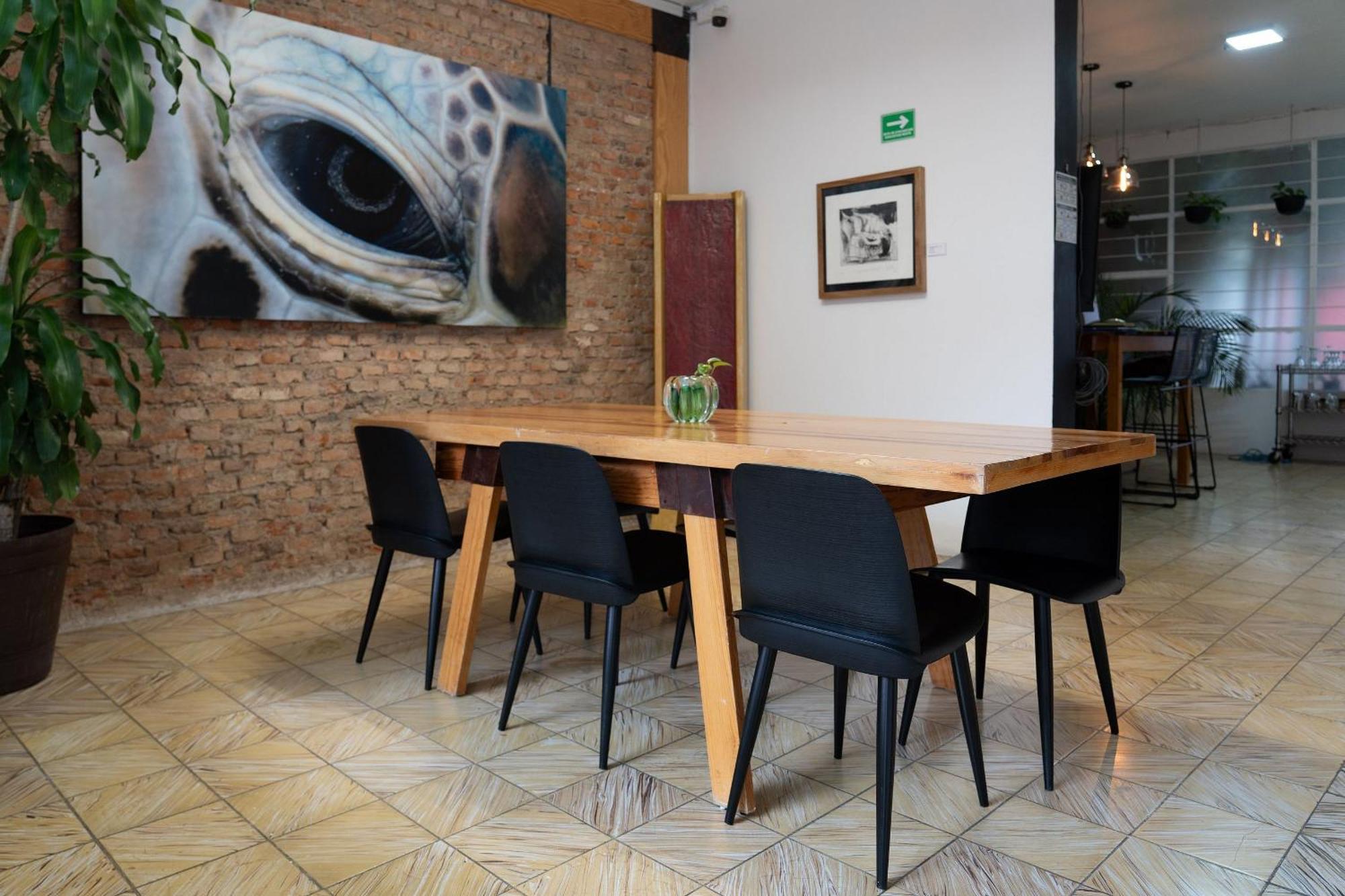 Habitaciones Privadas Con Bano Propio En Una Zona Segura Y Centrica De Guadalajara. Εξωτερικό φωτογραφία