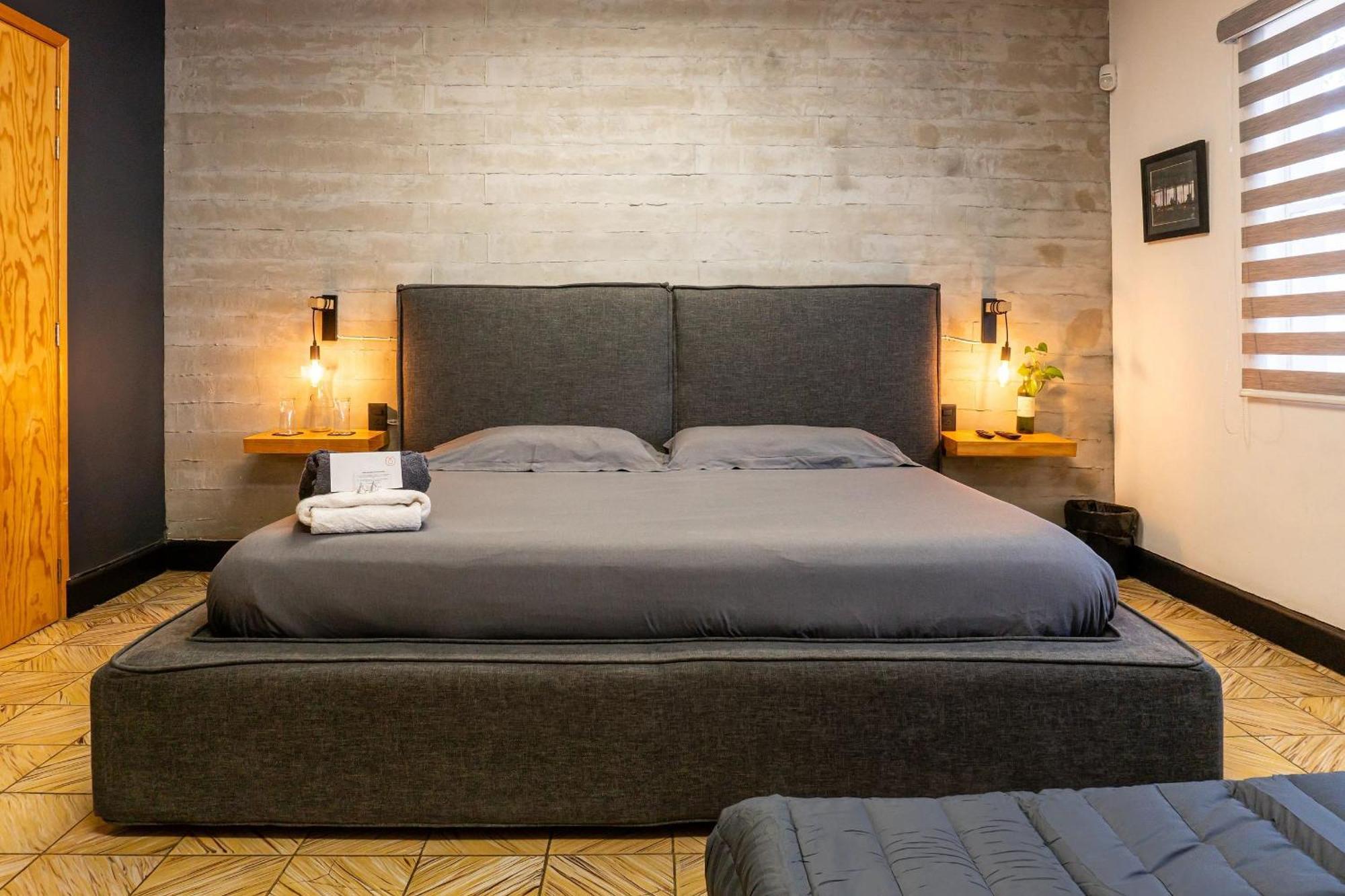 Habitaciones Privadas Con Bano Propio En Una Zona Segura Y Centrica De Guadalajara. Εξωτερικό φωτογραφία