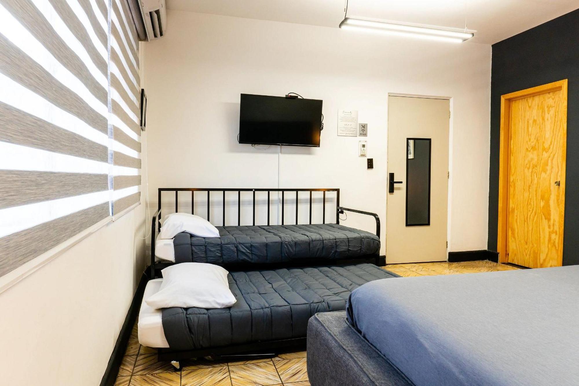 Habitaciones Privadas Con Bano Propio En Una Zona Segura Y Centrica De Guadalajara. Εξωτερικό φωτογραφία